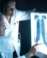Tumore al polmone, le ultime novità terapeutiche al Congresso Ecc